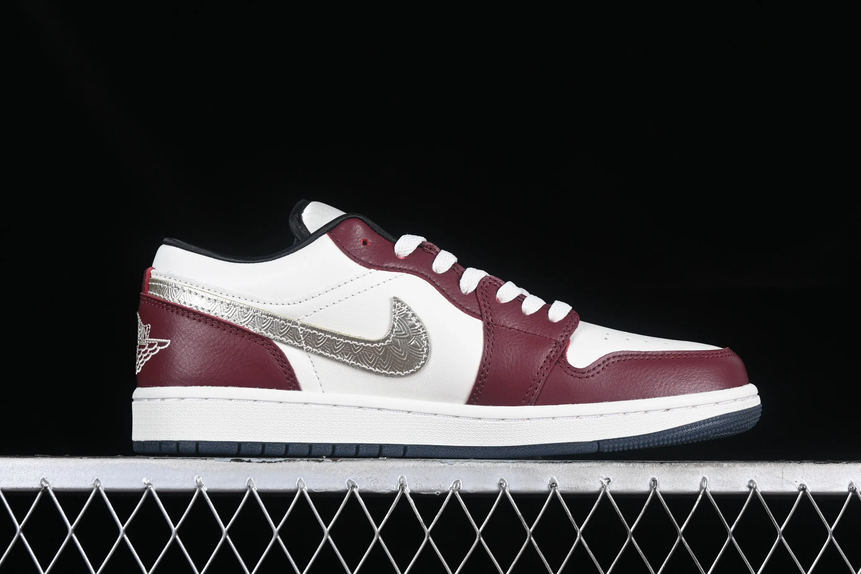 All categories Air Jordan Jordan series basketball shoes Air Jordan 1 Low G version pure original Jordan 1 Low "Year of the Dragon" AJ1 Joe 1 Year of the Dragon limited cultural and leisure sneakers FJ5735-100
